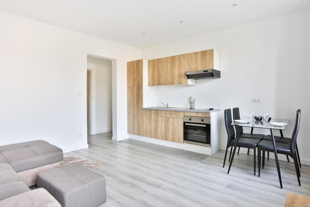 Suite Lumineux Et Moderne, Parking Gratuit, Mulhouse Centre Εξωτερικό φωτογραφία
